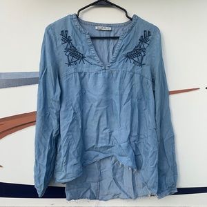 Women’s chambray long sleeve
